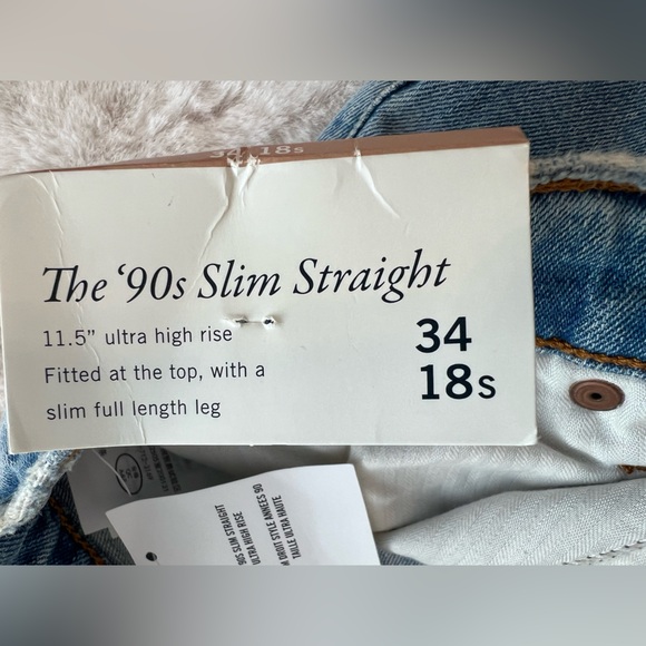 NWT: Abercrombie & Fitch The 90's Slim Straight Ultra High Rise Jeans Size 34 - Picture 9 of 11